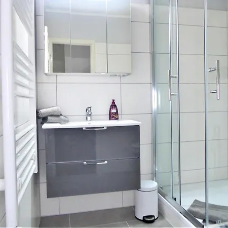 Апартаменты Magic Mountain Pool Sauna 4 Pers Wifi Near Lift *