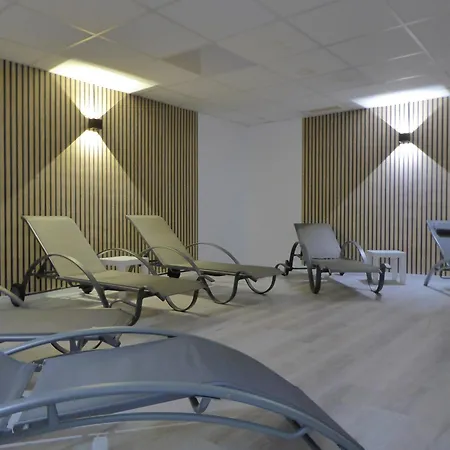 Magic Mountain Pool Sauna 4 Pers Wifi Near Lift * ווינטרברג